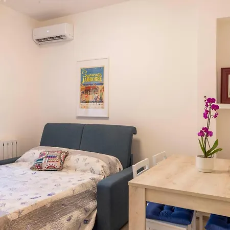 Bed E-bike Apartment
