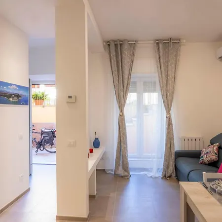 Bed E-bike Apartment Ancona